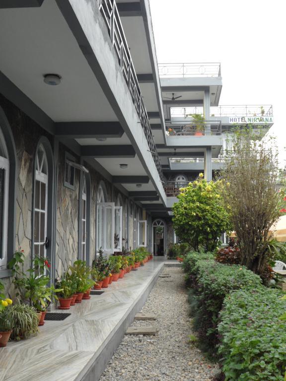 Hotel Nirvana Pokhara Eksteriør billede